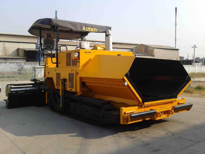 Apollo AP 800 Track Mounted Paver