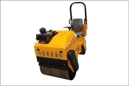 Empower OR 880 Ride On Roller
