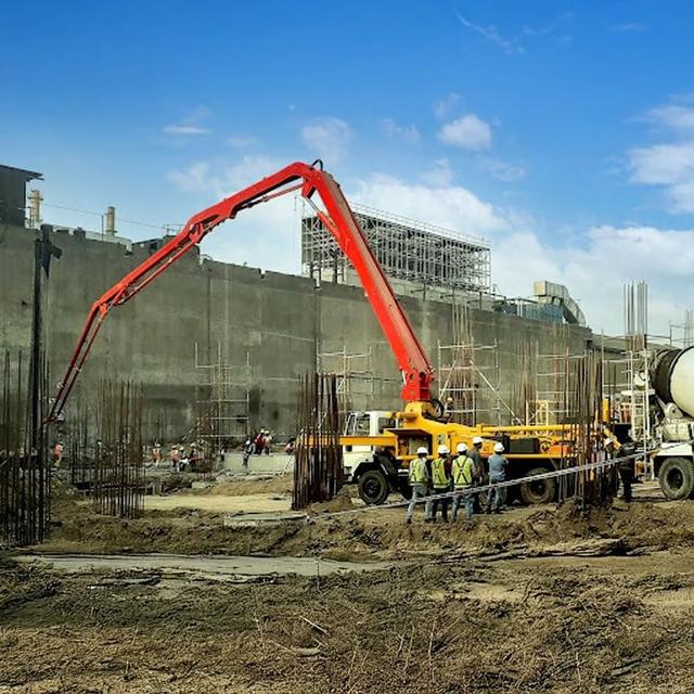 Concrete Boom Pump