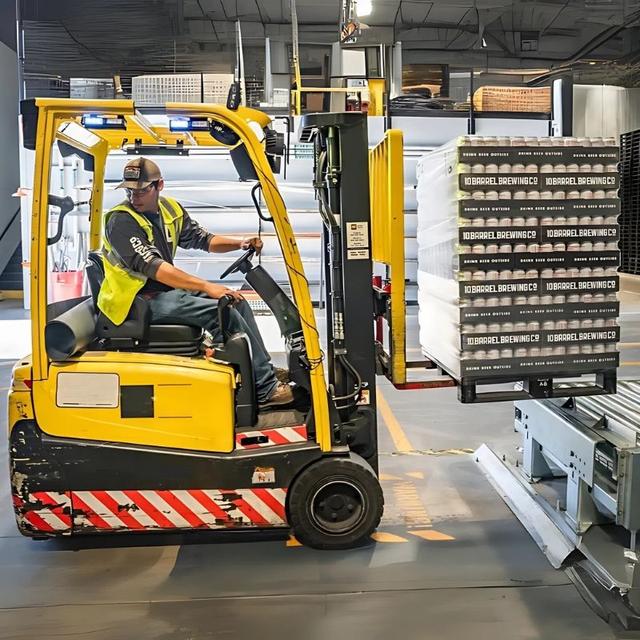 Counterbalance Forklift