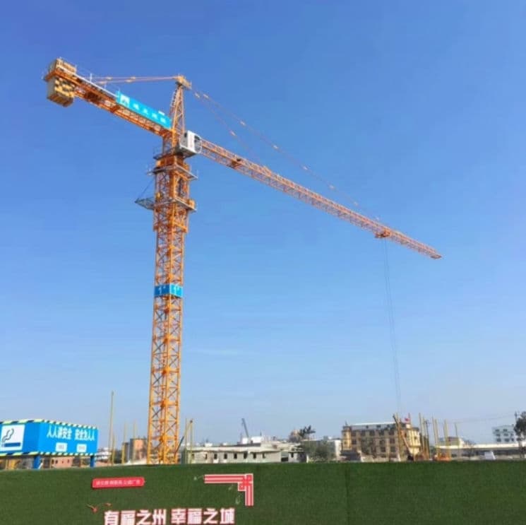 Dahan QTZ230 (PT7020) Tower Crane
