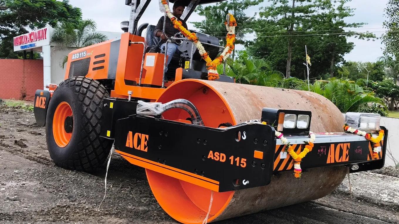 11 Ton ACE ASD 115 Single Drum Roller 1
