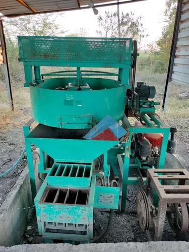 Automatic Hydraulic Brick Making Machine 800 Bricks/Hour | Electric Solid Brick Press