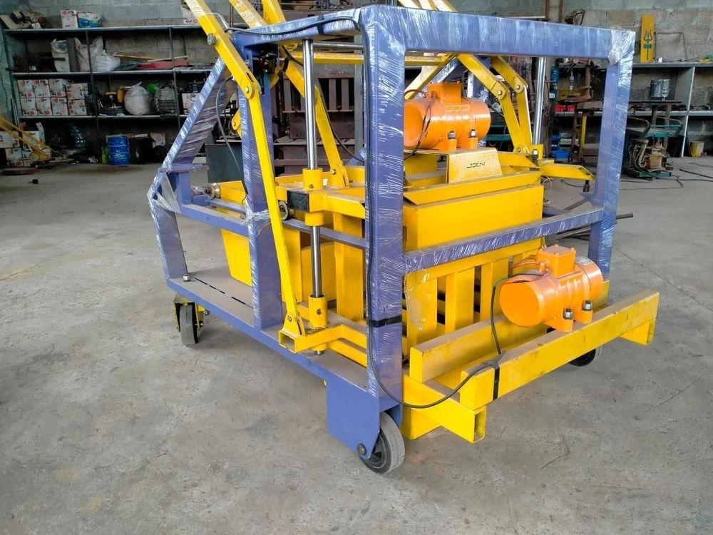 Diamond Tiles Automatic Concrete Brick Making Machine | Solid Brick | Made in India 2