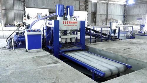 Fly Ash 12SP Semi Automatic Brick Making Machine – 2500 Bricks Per Hour Hydraulic Brick Machine 1
