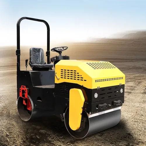Ride On Vibratory Roller HW1.5T (1500 Kg, 13.3 HP) | Heavy Duty Road Compaction Roller Made in India