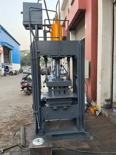 Automatic Solid Second-Hand Fly Ash Brick Making Machine | 1000 Bricks/Hour 2