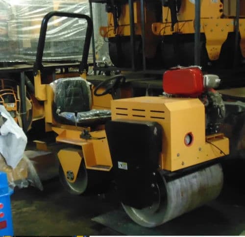 FVR 850 Ride On Roller – 10 HP Double Drum Vibratory Compactor, 20kN Force