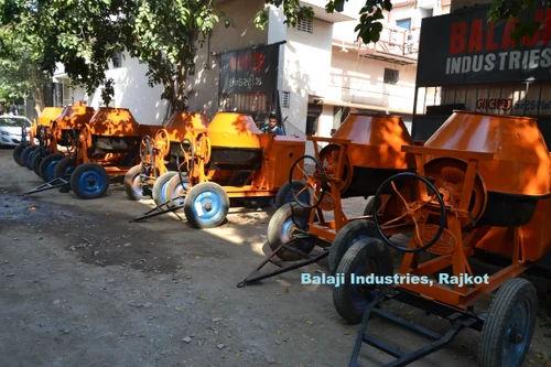 Concrete Mixer with Hydraulic Hopper 750L | Semi-Automatic Diesel Mixer | Heavy Duty MS | Balaji 2