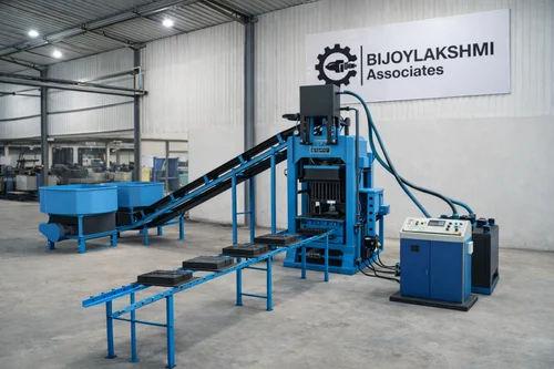 Fully Automatic Fly Ash Brick Making Machine 6 Bricks/Stroke | 10000 Bricks/8hr Hydraulic Machine