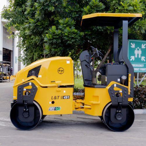 L&T Mini Compactor 491 4