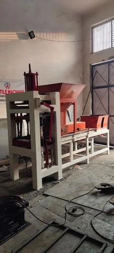 800 Bricks/Hour Hydraulic Interlocking Brick Making Machine – Semi Automatic | Made in India