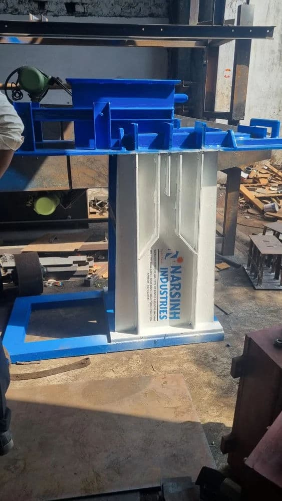 Manual Fly Ash Block Making Machine | 250 Bricks/Hour Capacity 4