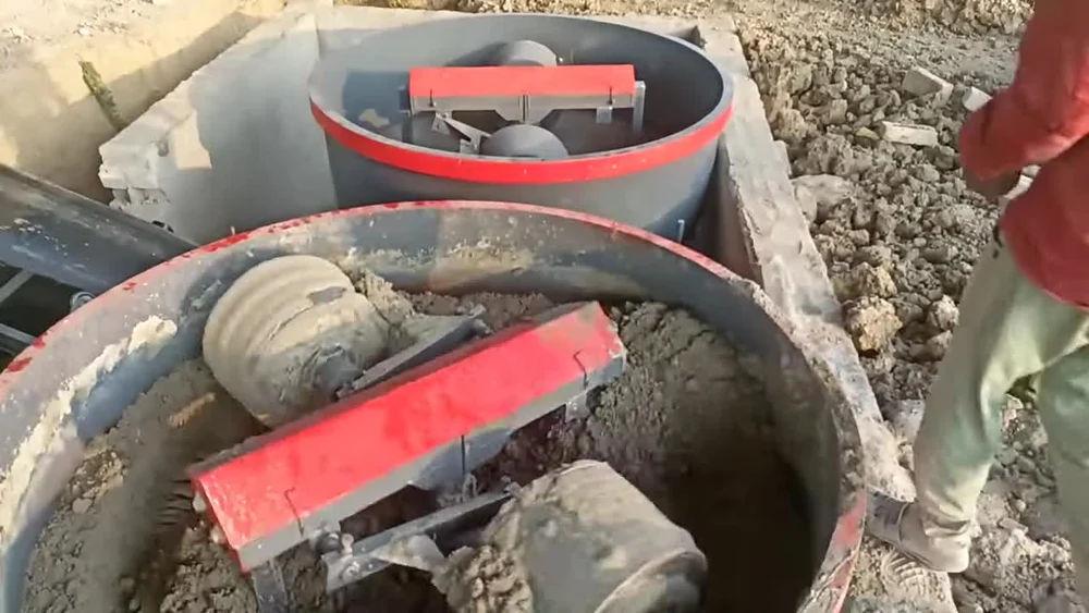 Shree Krishna 1200 Pieces/Hr Concrete Brick Making Machine | Automatic PLC 4