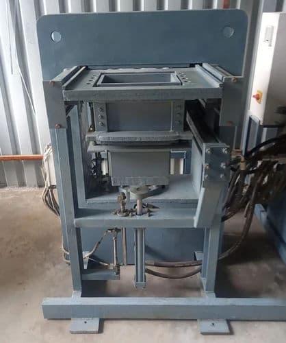 Automatic Hydraulic Brick Making Machine 600 Bricks/Hour – 7.5 HP | 440V