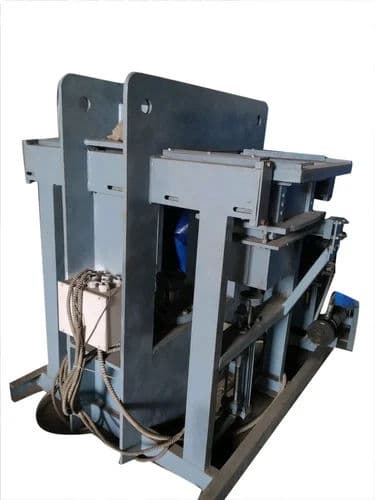 Automatic Hydraulic Cement Brick Making Machine 600 Bricks/Hour | 1 mm Tolerance