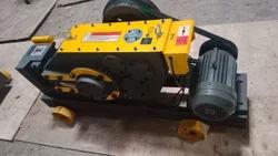 GQ40 Rebar Cutter Machine – 32mm Capacity, Heavy-Duty Industrial Use 3