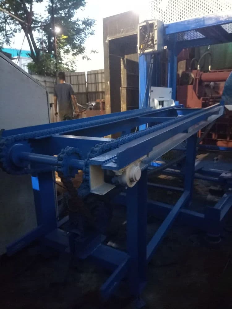 Semi Automatic Brick Making Machine | 1500 Bricks per Hour, 3 Phase 3