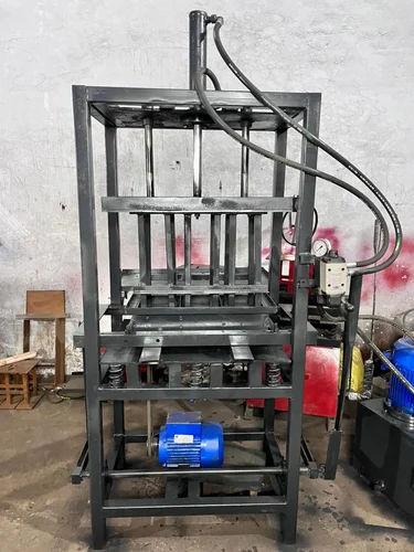 Atlas Hydraulic Concrete Block Making Machine 500 Blocks per Hour | Manual