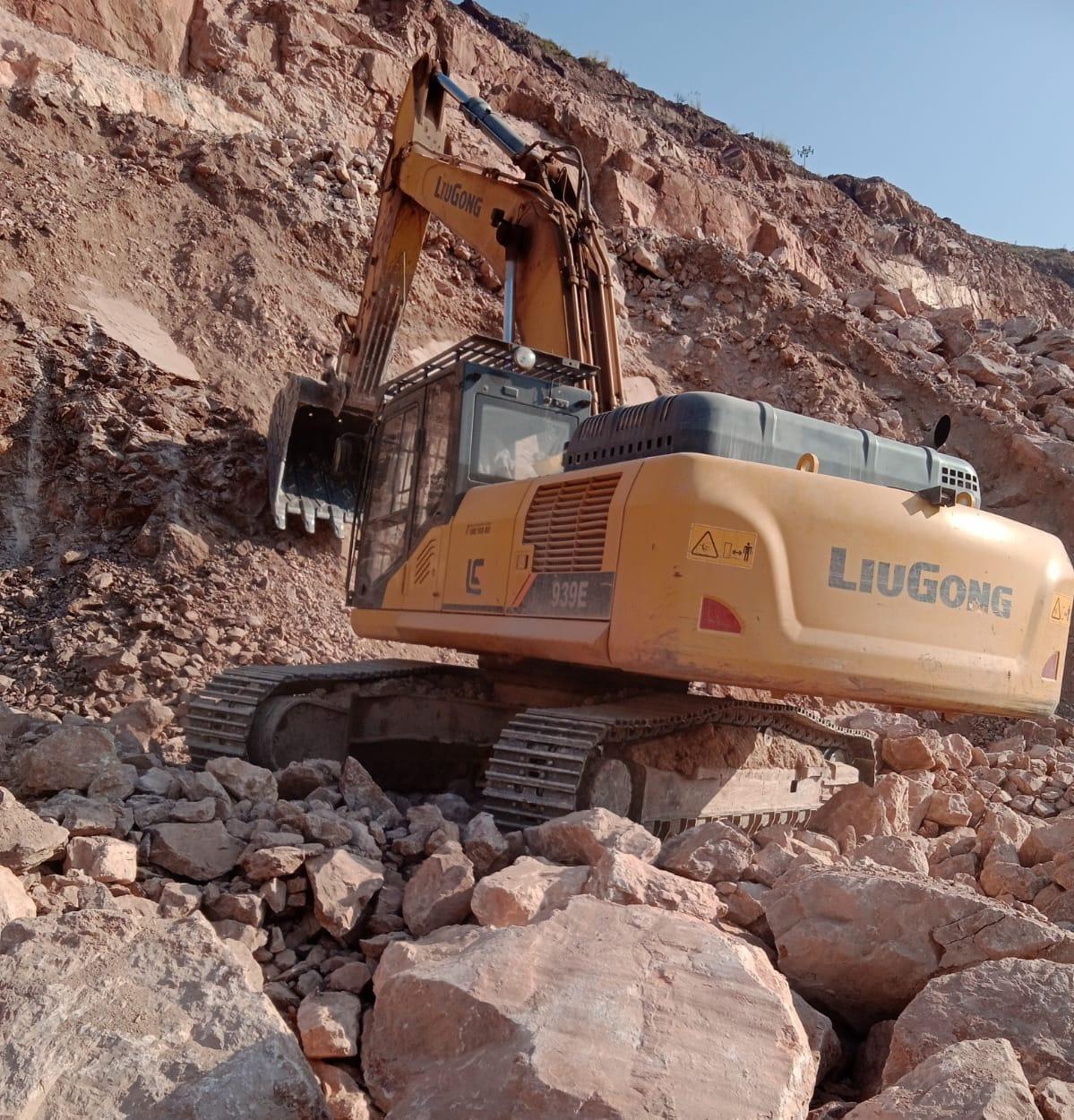Liugong 939 1